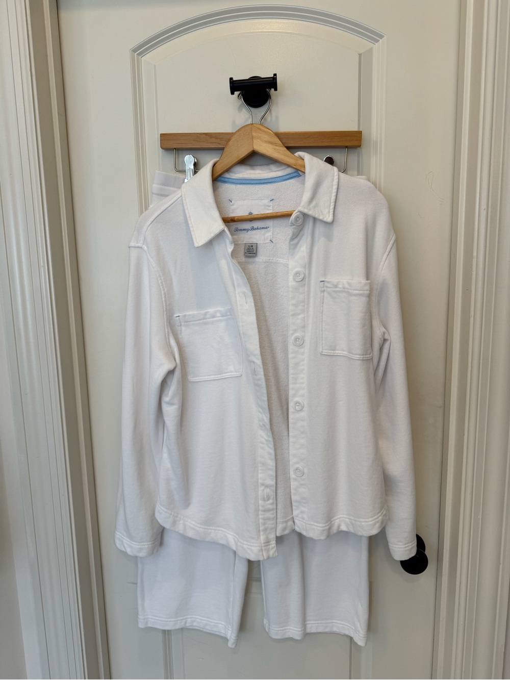 Tommy Bahama White Terry Cloth Shirt Jacket and Pants with Light Blue Trim